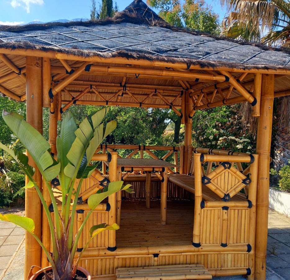 Les Chalets Du Relais D'Aguilar Tuchan Exterior photo